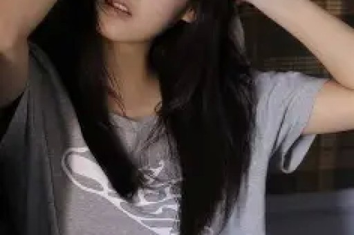 李湘力捧过的富二代活该身败名裂当了小三还想洗白？